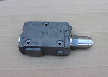 Zawór priorytetowy do zaworu 84382916 84358587 Case Steiger Quadrac