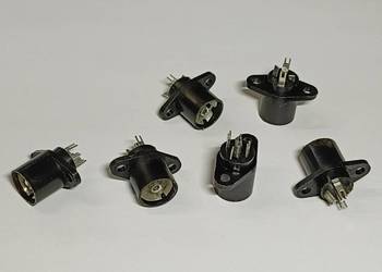 Gniazdo antenowe 75 Ohm Unitra