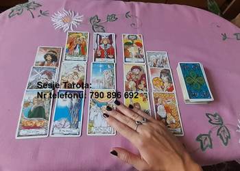Pomoc ezoteryczna wróżka sesje odczyty z kart Tarot