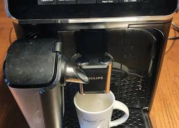 Ekspres ciśnieniowy Philips LatteGo EP3241/ – czarny