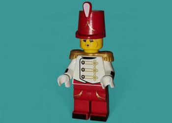 Lego Tuba Player COL480