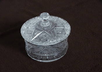 Duża, luksusowa bomboniera KRYSZTAŁ – ręczny szlif, stan idealny