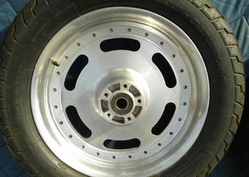 Harley dyna fat bob koło felga przód