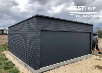 Nowoczesny garaż blaszany z bramą segmentową w kolorze Antracyt. Bestline