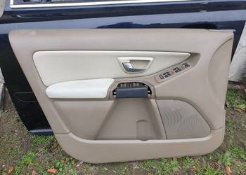 Tapicerka drzwi przednich lewe