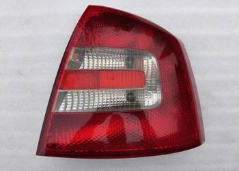 Lampa Prawy Tył Tylna Prawa Skoda Octavia II 1Z5945096A 1Z5945112A