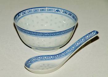 Miseczka z chochelką z porcelany chińskiej
