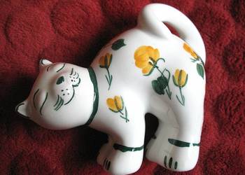 KOT - w kwiaty malowany - 10 x 11 x 5 cm Figurka z porcelany