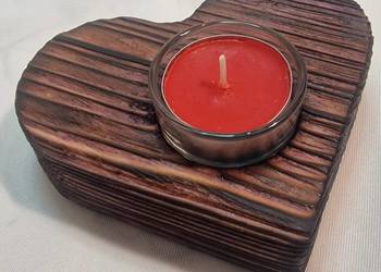 Świecznik drewniany serce mahoniowy na tealight Romy No. 16