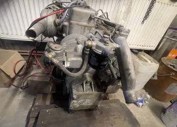 SILNIK VOLVO PENTA MD7A+SAILDRIVE 110