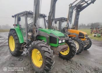 Ciągnik John Deere  3300