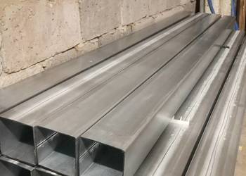 Słupek bramowy ogrodzeniowy 100x100 Ścianka 3mm Dl 230cm