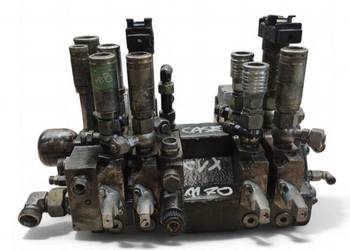 Rozdzielacz hydrauliczny R917010126 Bosch 84242996 Case IH 1170 CVX