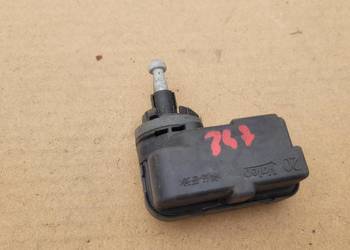 SEAT LEON II IBIZA IV ALTEA TOLEDO  SILNICZEK REGULACJI LAMPY 5P0941295
