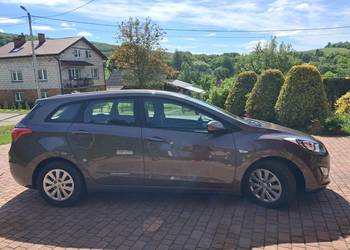Hyundai i30 garażowany