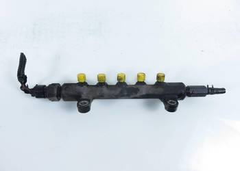 LISTWA WTRYSKOWA TOYOTA RAV 4 III 2.2 D 4WD 2AD-FHV 8945871010 2AD-FHV