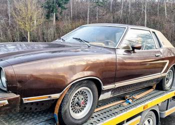 Ford mustang ghia 1975