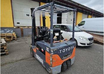 Wózek widłowy, Toyota 7FBEF16