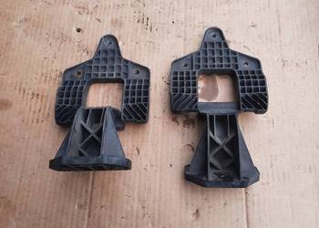 Zawias atrapy maski Renault Midlum DAF 5010468880