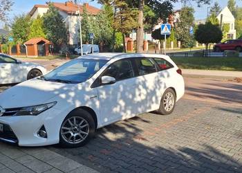 Toyota Auris hybrid + Gaz LPG