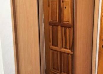 Drzwi do szafy przesuwnej