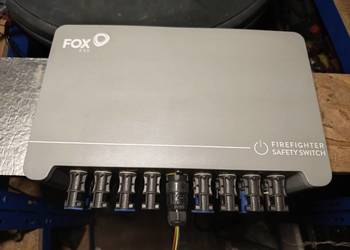 Przeciwpożarowy wyłącznik prądu 4 stringi FoxESS S-Box PLUS