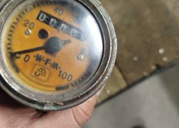 Wfm licznik prędkościomierz