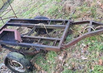 Przyczepki wóz plugi hakowki itp