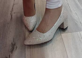 (41/42) Złote, bogato zdobione, Mega wygodne czółenka wieczorowe, NOWE