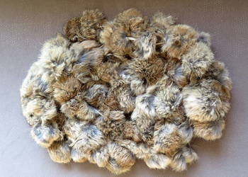 Ciepła etola z futra naturalnego