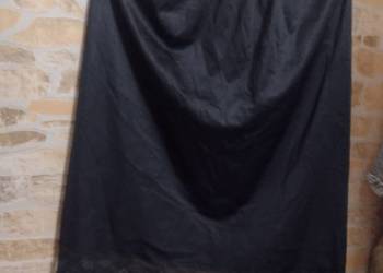 (L/XL) Czarna półhalka pod spódnicę z Londynu, halka