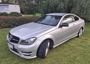 Mercedes C-klasa 180/W 204 coupe AMG uszkodzony