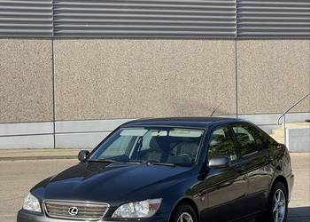 LEXUS IS200 klima, w oryginalnym lakierze