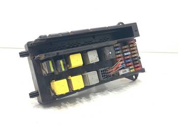 SKRZYNKA BEZPIECZNIKÓW VW CARFTER 30 35 9065450001 Bus 06-16 2.5 163KM