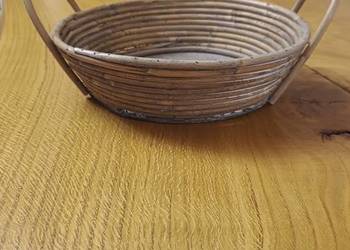 Kosz bambusowy z drewnianym dnem