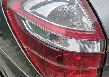 lampy tył Subaru legacy outback - 2008