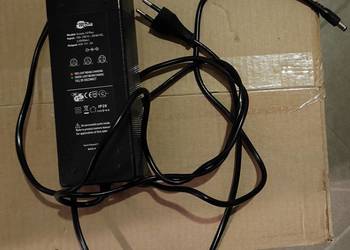 Ładowarka do Motus Scooty 10 plus