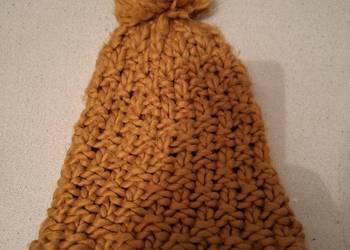 Czapka zimowa musztardowa.