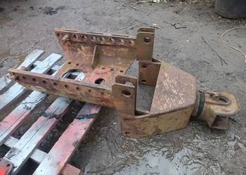 Zaczep górny, dolny konsola zetor ursus 5711, 6911, 6711, 5011, 7011, c360,