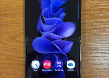 Smartfon Samsung Galaxy Z Flip3 5G 8GB / 128GB Phantom Black