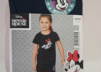 Piżama dziecięca dla dziewczynki z nadrukiem Minnie Mouse rozmiar: 110/116. Piżama dziecięca dla dziewczynki z nadrukiem Minnie Mouse rozmiar: 110/116.
