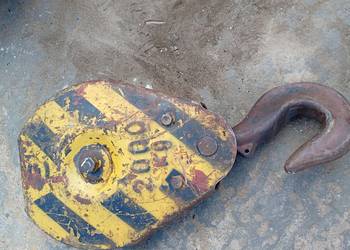 wciągarka suwnica zblocze linowe koło