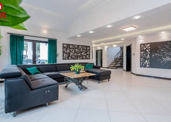 Oferta sprzedaży domu wolnostojącego 390m2 Nowodworce