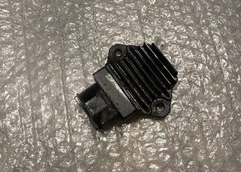 Honda VFR 750 RC36 Regulator Napięcia SH693-12 V129