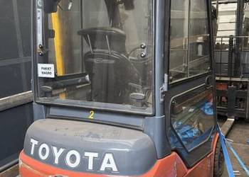 Wózek Toyota 8FBM16T