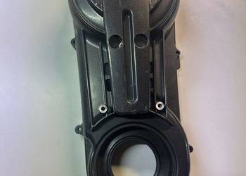 PIAGGIO MP3  400  500 osłona pokrywa napędu Nowa z folią F17 PIAGGIO MP3  400  500 osłona pokrywa napędu Nowa z folią F17