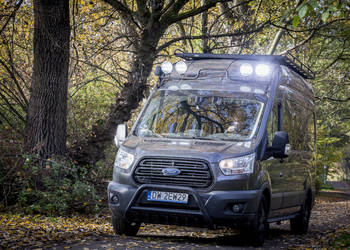 Stylowy Camper Van - gotowy na rodzinne przygody i podróże bez kompromisów