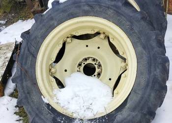 Koła ursus C-330 12.4-28