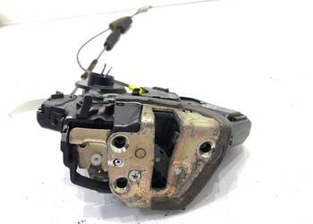 ZAMEK DRZWI PRAWY TYŁ TOYOTA AVENSIS T25 Hatchback 03-08