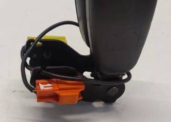 VOLVO V70 XC70 ZAPINKA PASA TYŁ 8632319